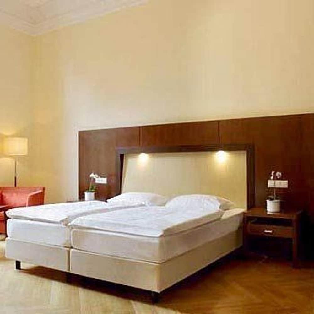 Alsterblick Boutique Hotel Hamburgo Exterior foto